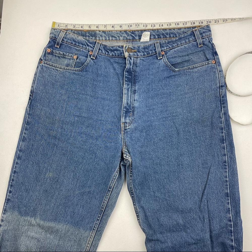 Vintage Levi’s 550 High Waist wedgie fit Jeans - Picture 2 of 8